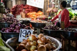 Philippines central bank sees July inflation easing for sixth month