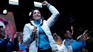 Correa protégé and centrist to contest Ecuador election tear-off