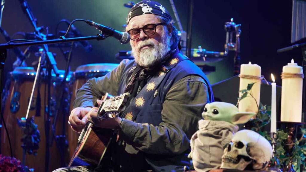 Russian rock smartly-known particular person Boris Grebenshikov: ‘Hundreds and thousands are afraid to deem, afraid to focus on out’