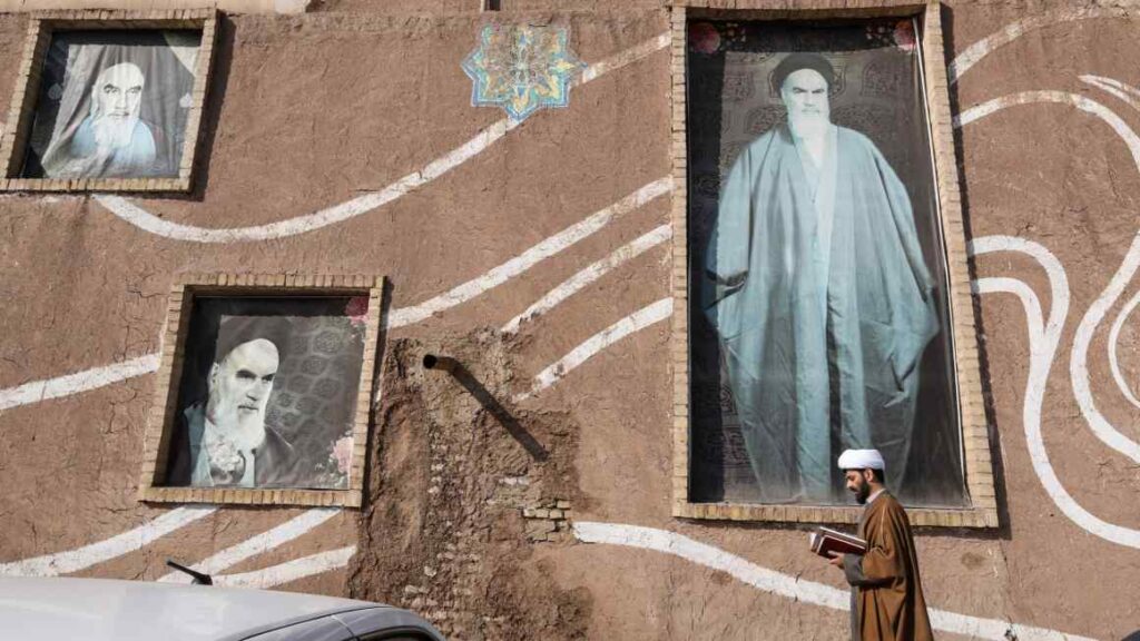 ‘Robots can wait on scenario a fatwa’: Iran’s clerics look to harness AI