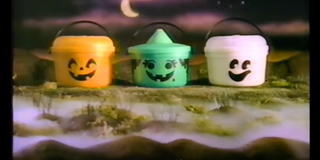 The Margin: McDonald’s Halloween ‘Boo Buckets’ are encourage — dealing with off against Burger King’s ‘Trick or Heat’ plastic pails