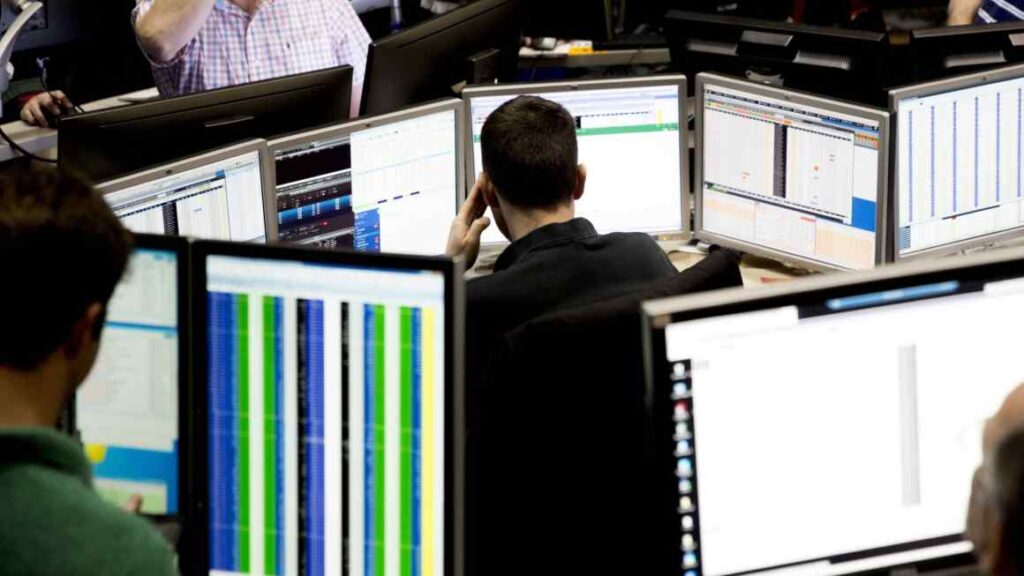 US media veterans wait on fresh buying and selling agency with monetary news arm