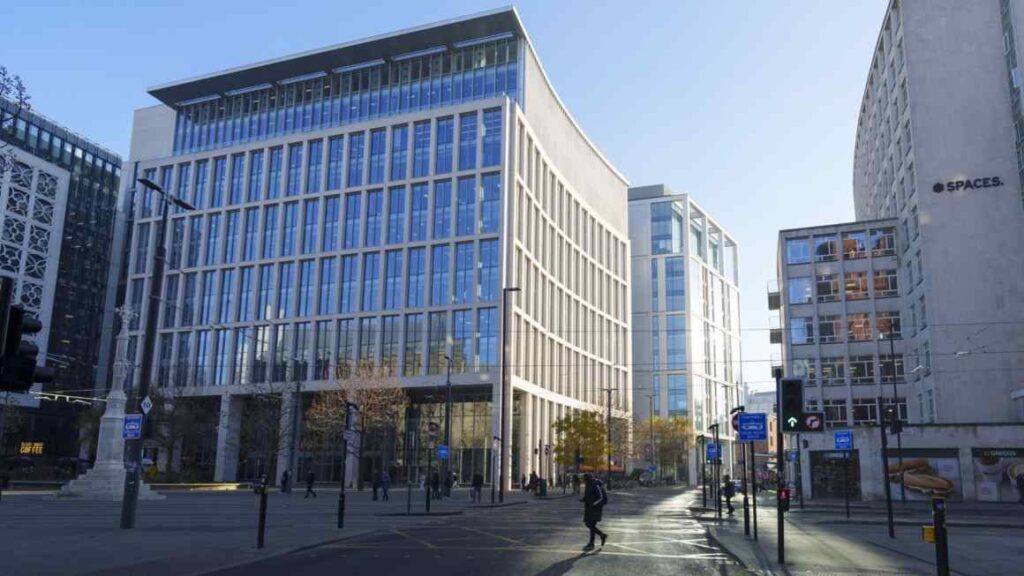 KPMG UK partnership shrinks to half of the scale of rival PwC