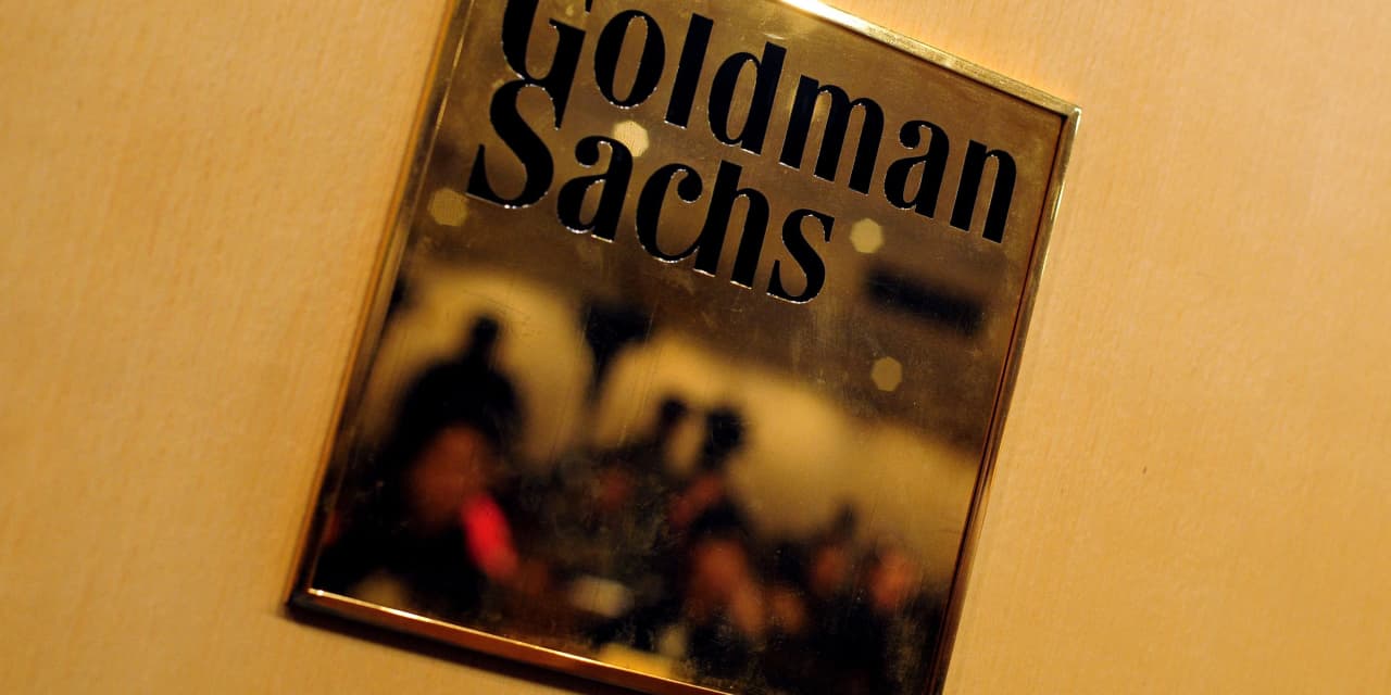 Banking: Goldman Sachs sees ‘a more certain runway’ for 2024 deal making