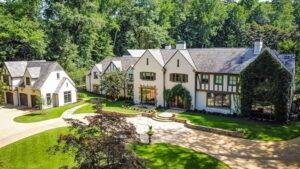 Shaded Tie Non-obligatory: Reimagined Tudor Property in Atlanta’s Tuxedo Park Is Listed for $11.5M