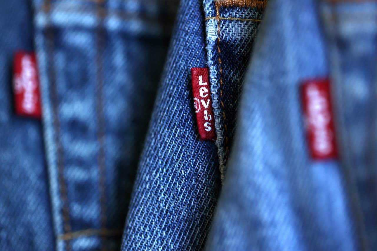 Levi Strauss to lay off as a lot as 15% of corporate physique of workers, stock slides as profit forecast disappoints
