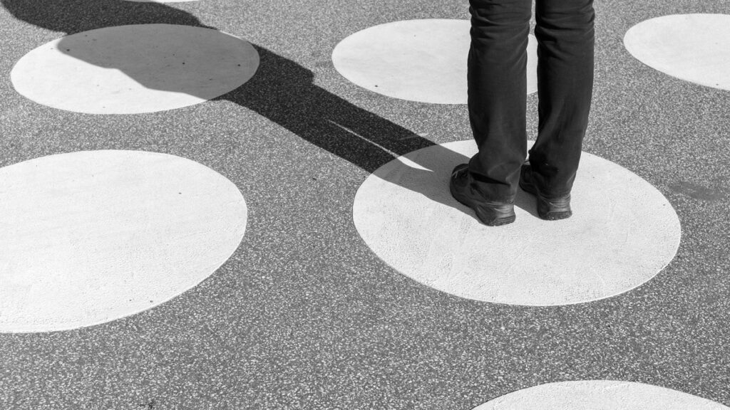 Onboarding Unusual Workers in a Hybrid Plot of labor