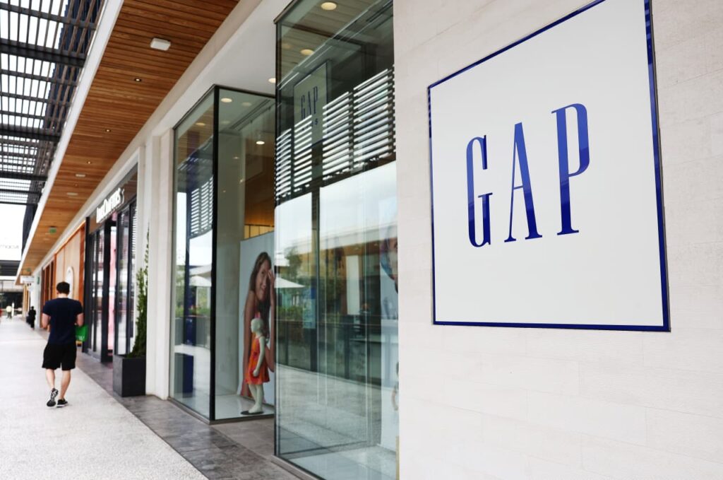 Customers serene don’t bask in Gap’s turnaround — but retailer’s room for error is timorous, analysts grunt