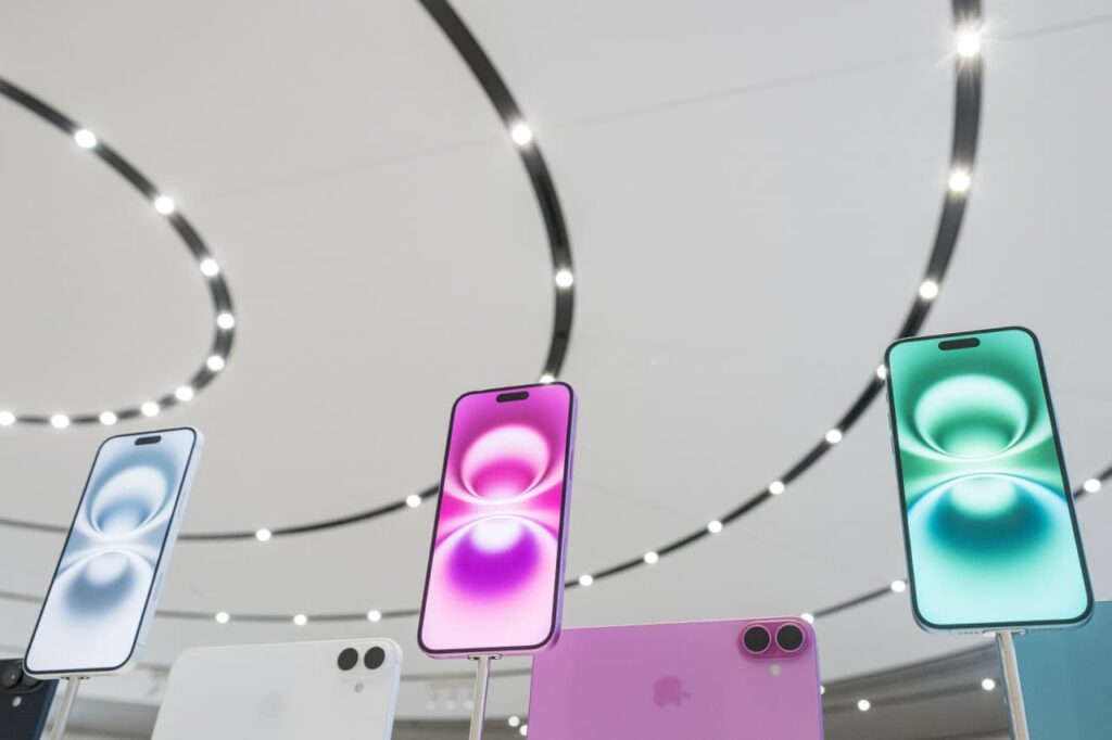 iPhone 16 is now on sale, and T-Mobile’s CEO says the Apple’s phones are promoting better than last 365 days