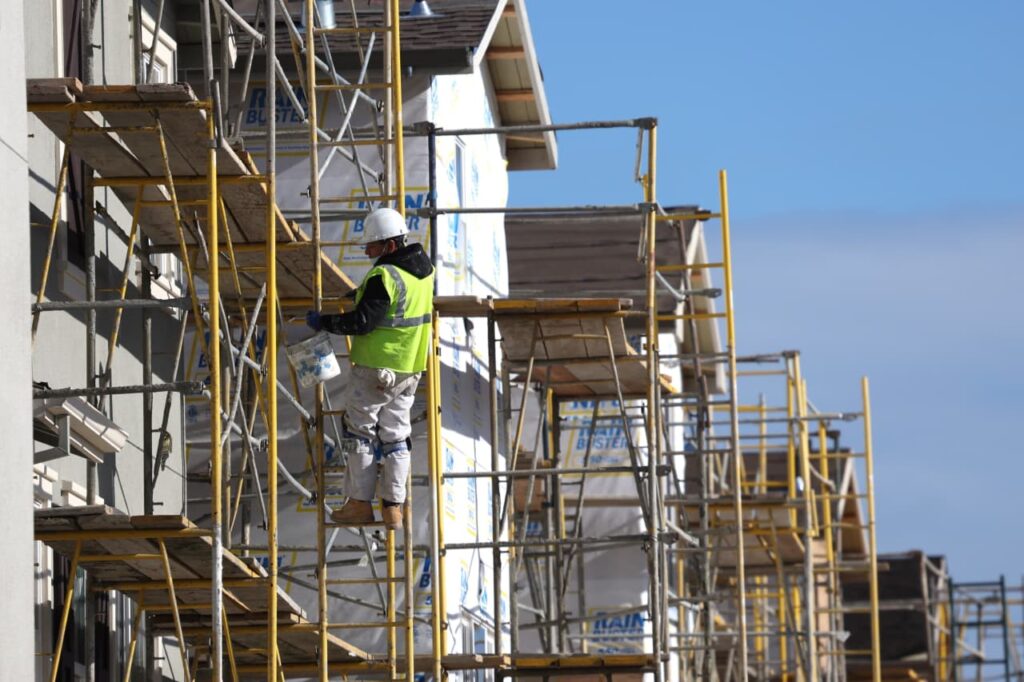 U.S. housing market is on the ‘verge of a vicious cycle,’ which is ‘no longer correct for The US,’ Lennar Mortgage head warns