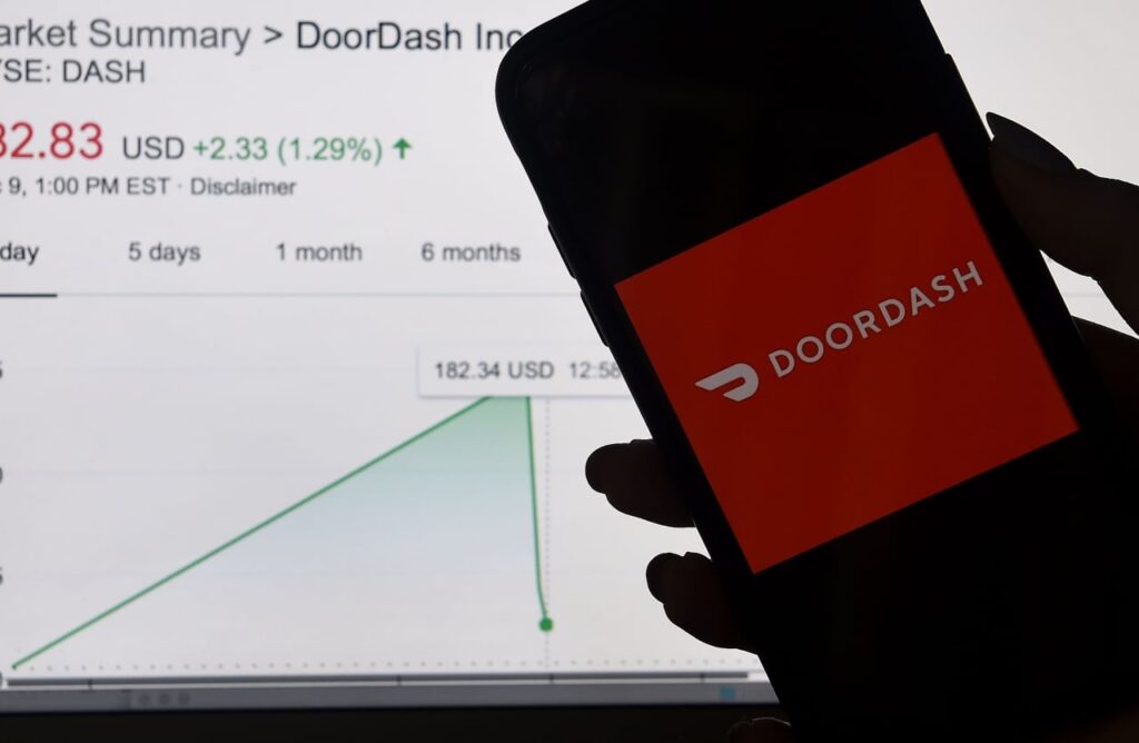 DoorDash keeps investing in growth, as extra customers exhaust platform in third quarter