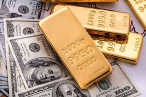 Gold designate climbs as Fed eyes fewer price cuts in 2025
