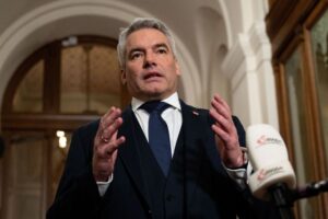 Austrian chancellor quits as coalition talks collapse