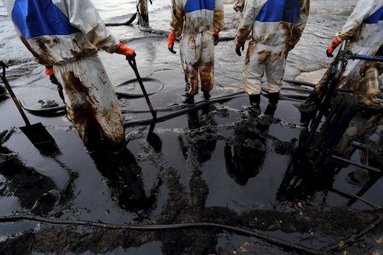 WTI climbs above $77.00 as US sanctions shriek off global present fears