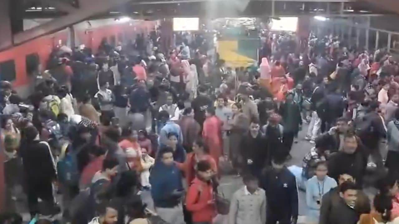 Stampede-love allege at Fresh Delhi railway location; 15 injured