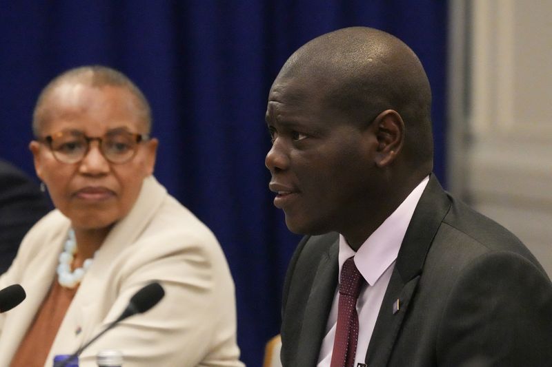 South Africa says silence from US on present for talks, China pledges make stronger