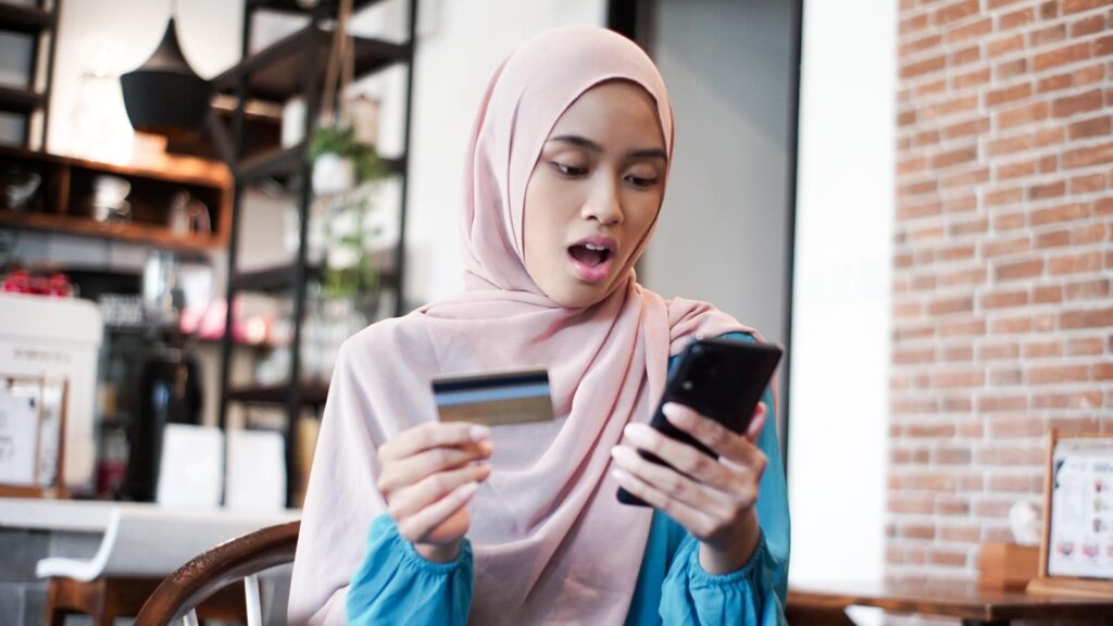 Luxurious Manufacturers Sag As Gen Z’s “No-Aquire 2025” Pattern Spreads