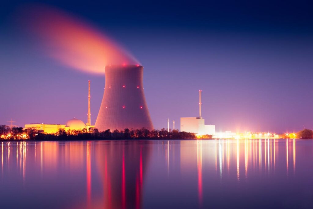simplest-nuclear-energy-stocks-to-aquire-2025