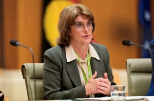 Australia central monetary institution says too early to desire on price route amid tariff uncertainty