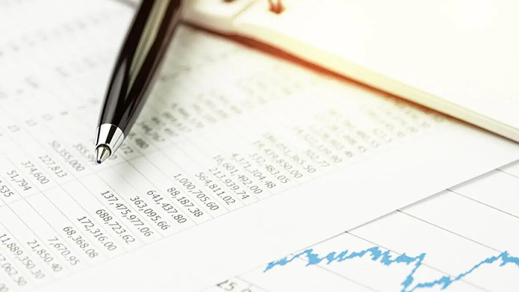 Billionaires retain retain watch over after freak promote-off in bond market