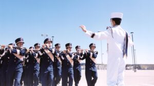 Enormous Leaders Accomplish Folks The truth is feel Noticed