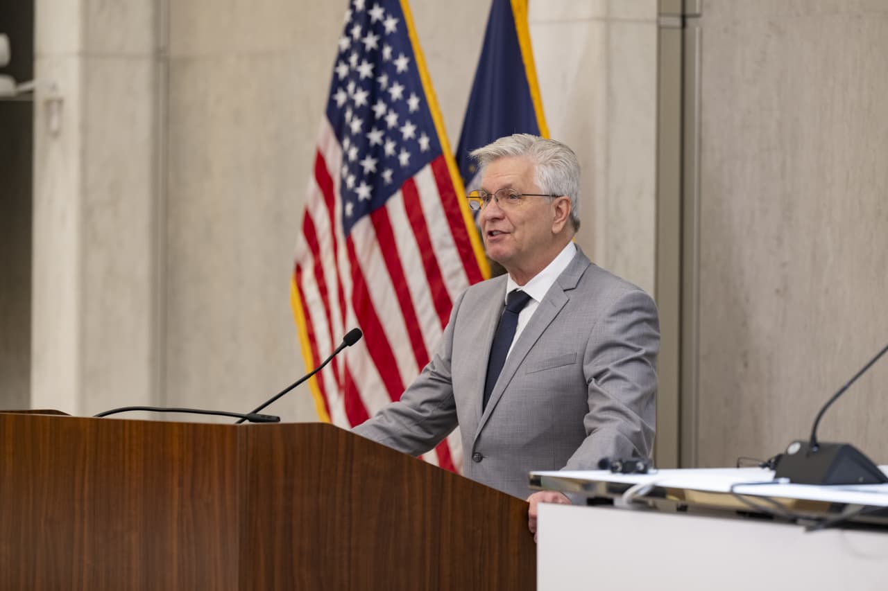 Fed’s Waller sees direction to a pair of interest-price cuts this year