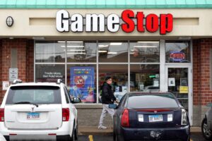 GameStop hints at its subsequent bitcoin buy. The stock is tumbling.