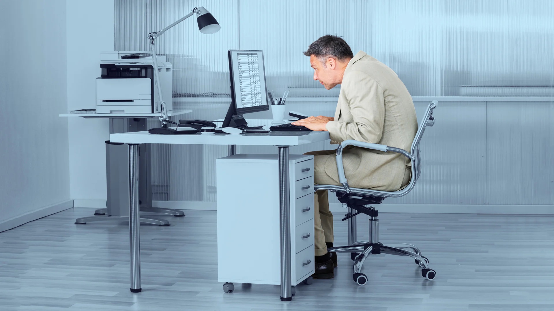 7 Physique Language Habits That Salvage You Stare If fact be told Unprofessional