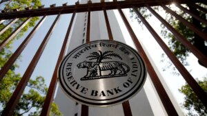 Global banks could per chance push support on RBI’s offshore swap reporting opinion