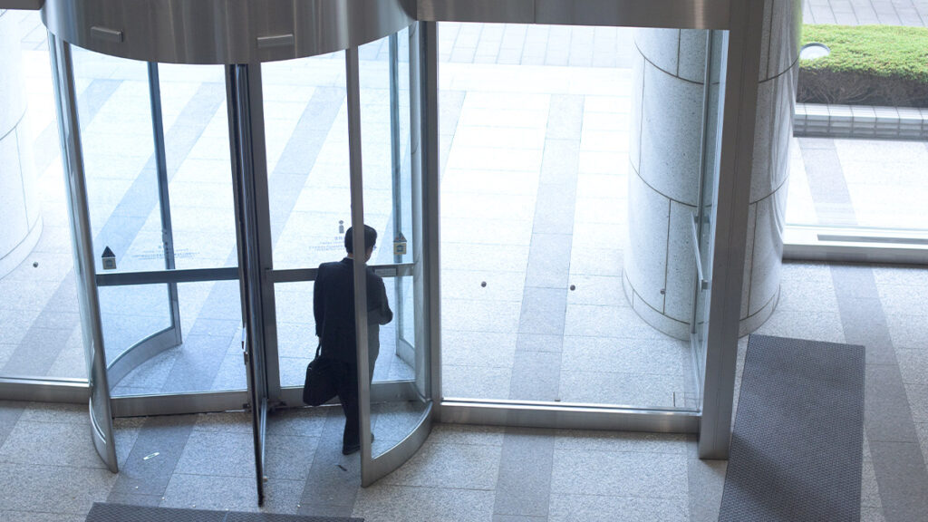 3 Solutions to Mitigate Govt Turnover