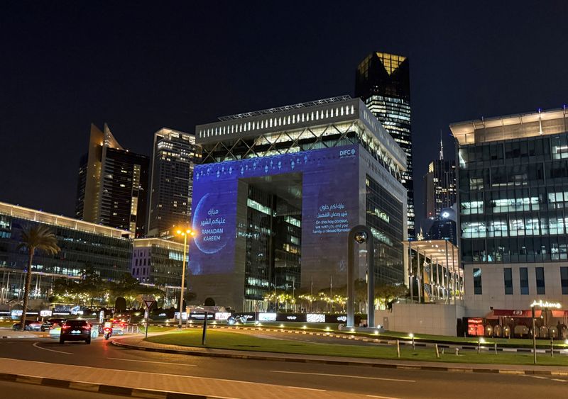 Gulf banks face $307 billion deposit flight probability if battle drags on, S&P says