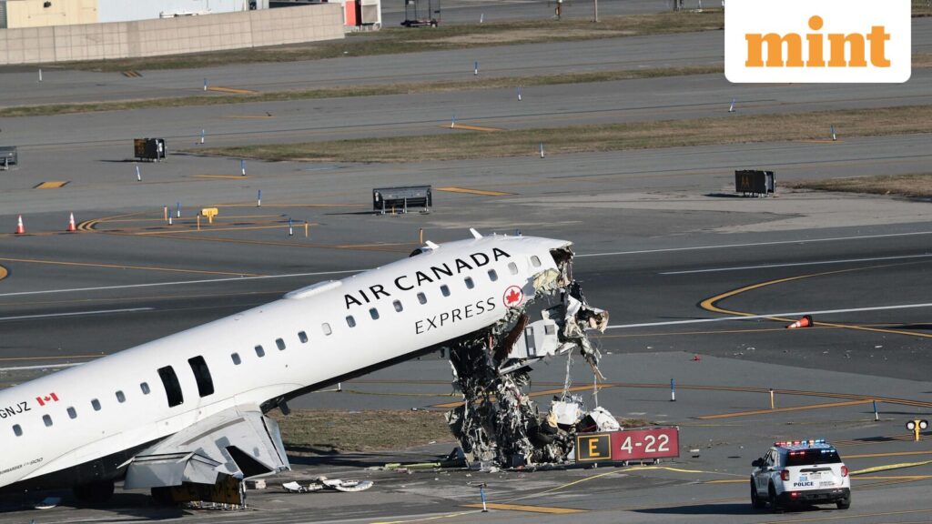 LaGuardia smash probe makes a speciality of black field knowledge black ATC missteps, runway incursion, and emergency response protocols