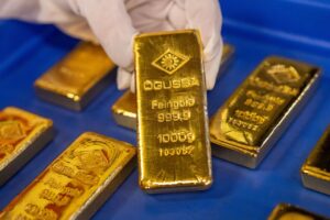 Gold’s bull flee may additionally very neatly be nearing its carry out line, says UBS strategist