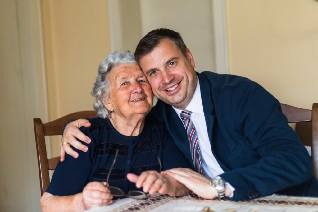 ‘I knowing to rob out a mortgage’: My father died. Would possibly per chance perchance gentle I aquire the household house from my mother at a 40% good deal?