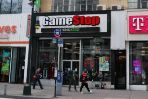 GameStop is hungry for relevance. Is procuring for eBay the answer?