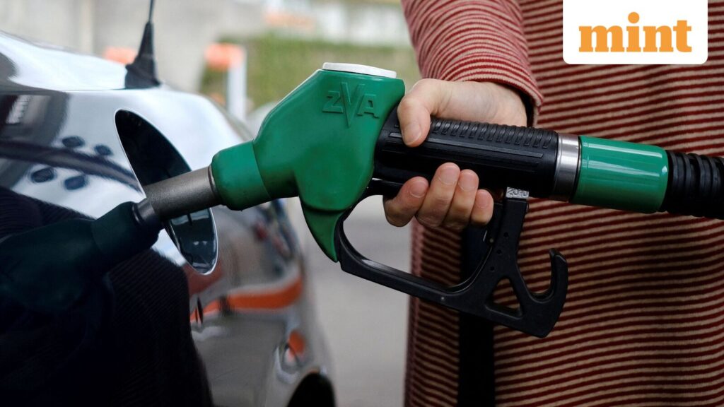 Petrol, diesel prices on 4 Can also unbiased: Fuel charges in Delhi, Mumbai, Kolkata, Tamil Nadu, Kerala Bengaluru as of late