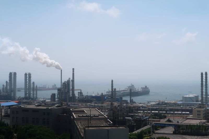 China asks banks to cease unusual loans to US-sanctioned refiners, Bloomberg Information reports