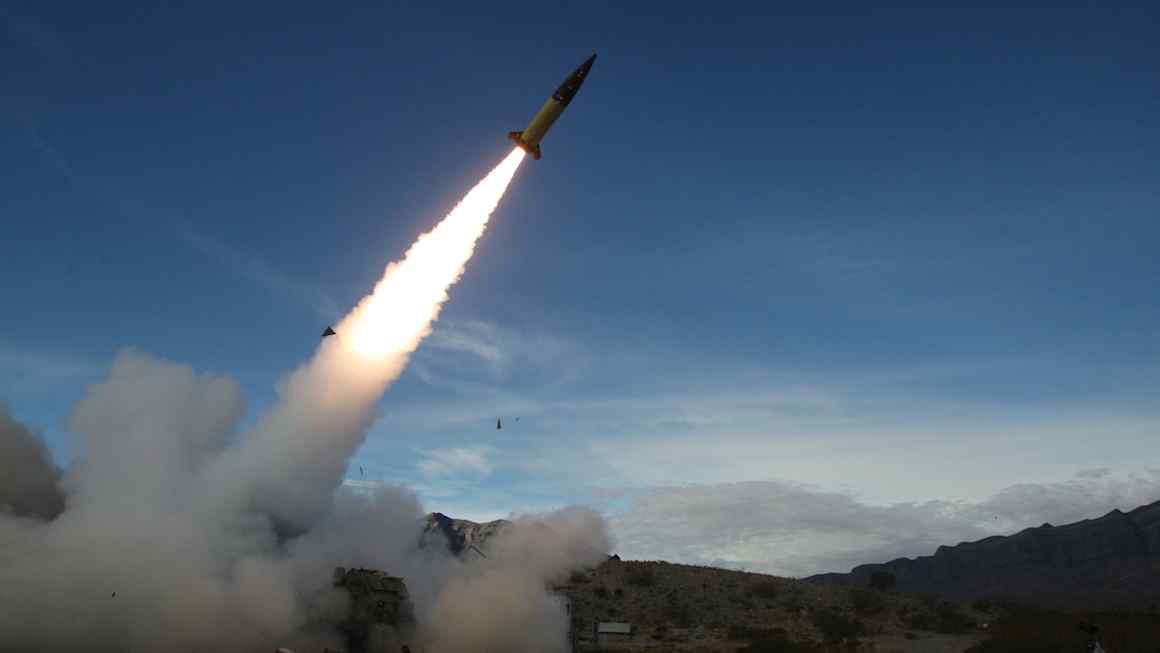 France seeks to enroll in UK-German long-fluctuate missile belief