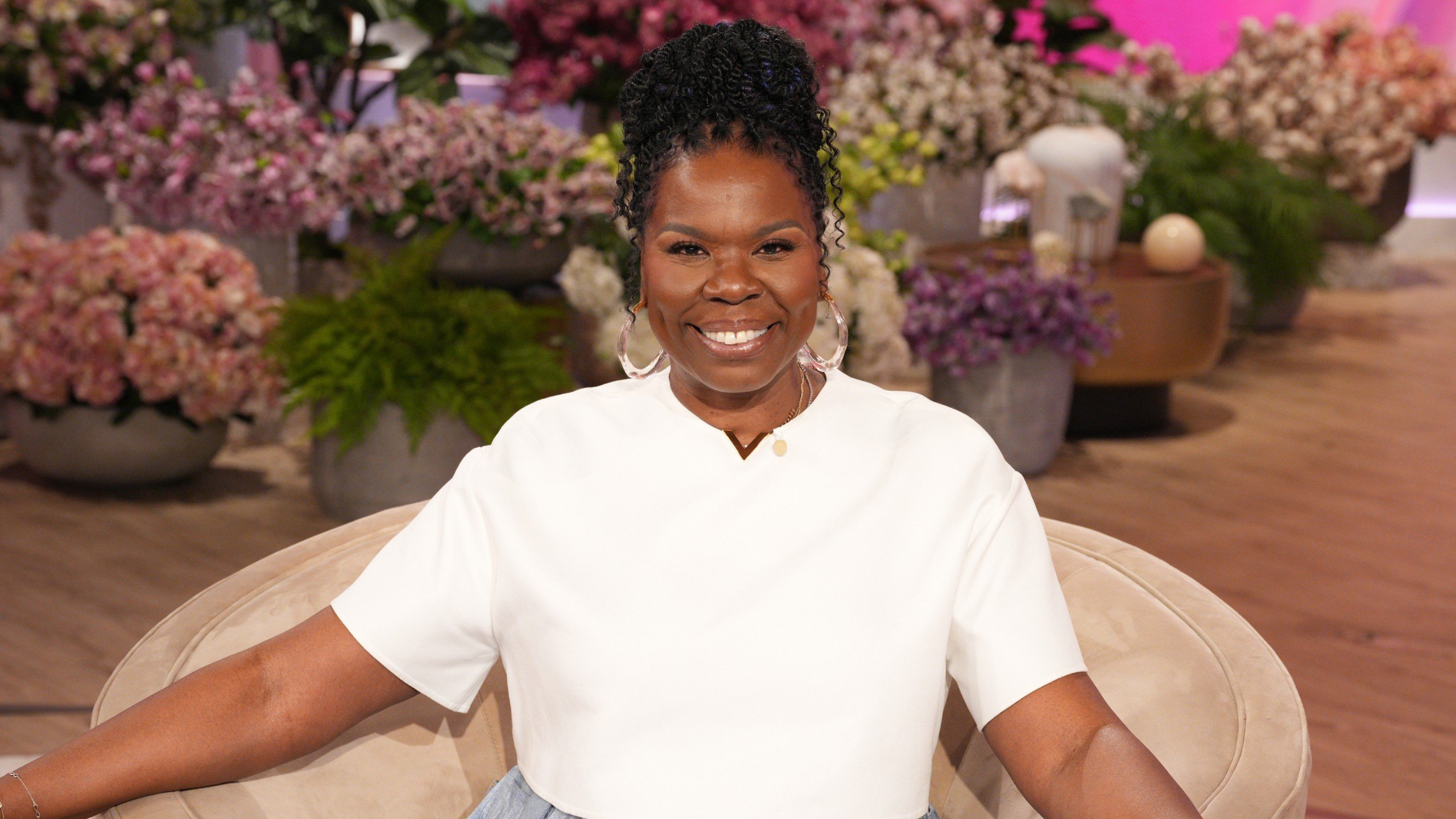 ‘SNL’ Alum Leslie Jones Takes Aim at Commute Condominium Mess ups in New HGTV Sequence ‘Roast My Condominium’