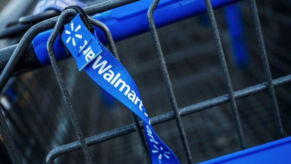 Walmart has a $160 militia smartwatch for $29 that tracks 100+ exercises