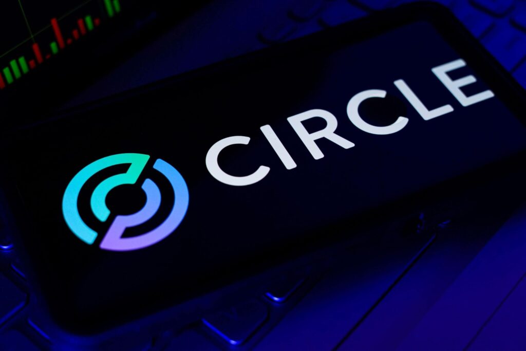 Circle Web (CRCL) Stock Jumps 15% After Landing Federal Bank Charter