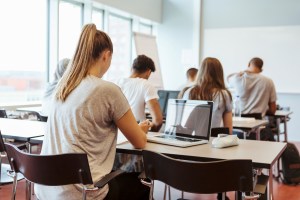 The US’s math and reading ratings tanked after faculties ditched textbooks for displays—and AI could perhaps perhaps aggravate the brain rot