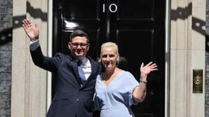 Burnham pledges ‘circuit-breaker’ premiership