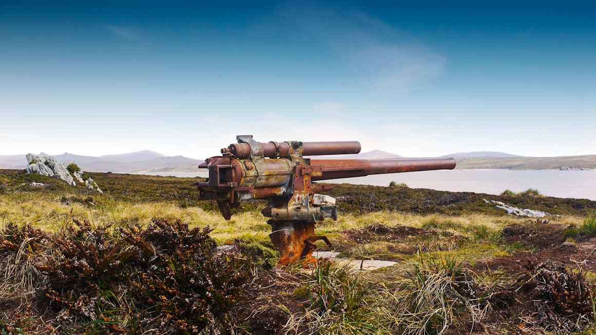 Milei dials up Argentina’s claim to Falklands