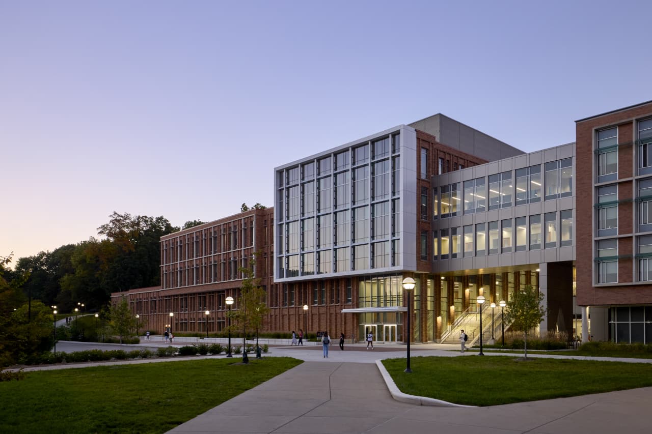 Colleges raced to accomplish massive computer-science departments. Now the mumble is turning to bust.