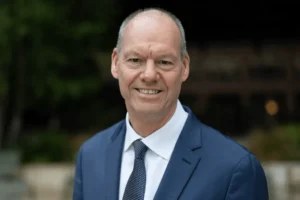 Reynolds to resume Mace chief executive role after succession rethink